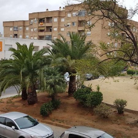 Habitacion Tranquila, Agradable Cerca De Valencia En Vivienda Compartida Патерна Екстериор снимка